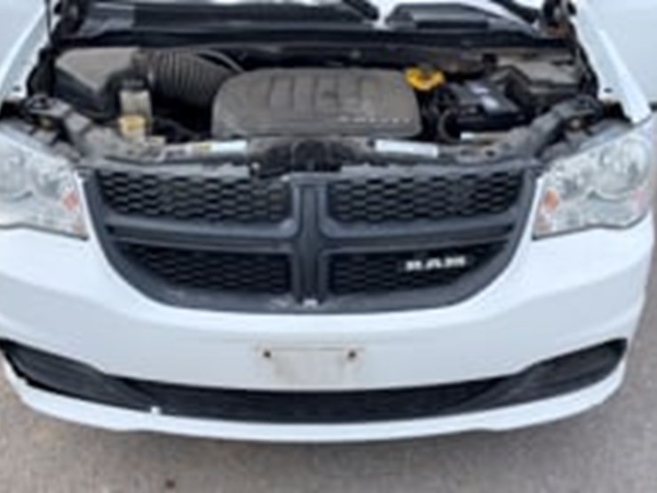 2015-ram-c/v-image-8