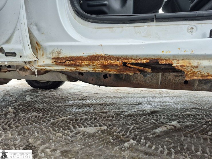 2013-ford-f150-image-29