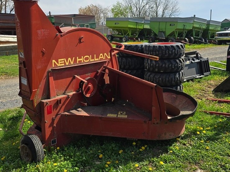 new-holland-28-image-4