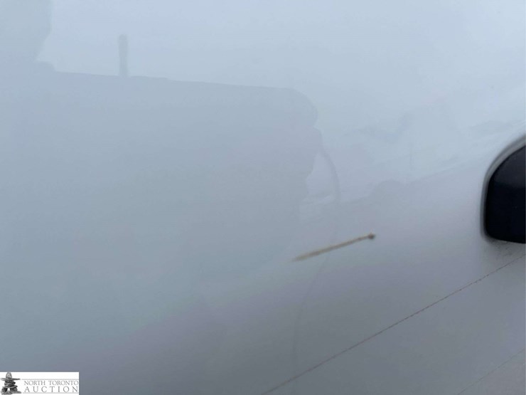 2018-chevrolet-silverado-1500-image-23