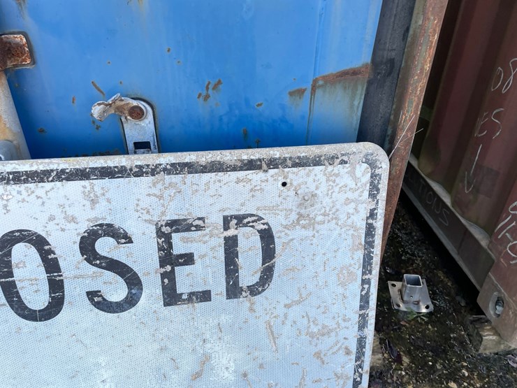 #3929-•-metal-retired-road-sign-image-3