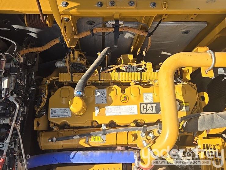 2017-caterpillar-336fl-image-63