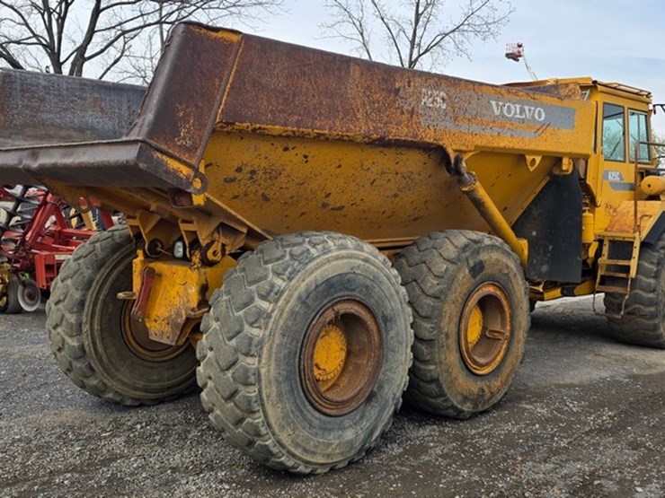 1999-volvo-a25c-image-3