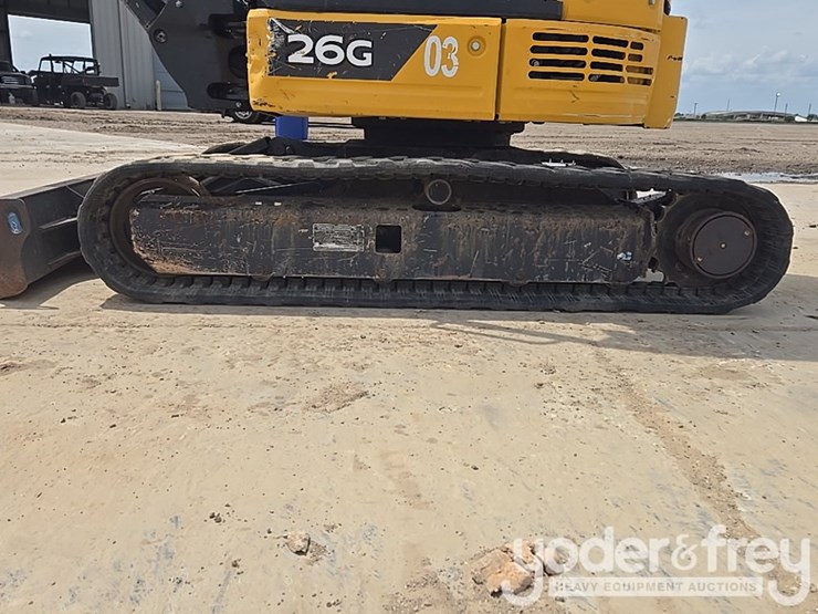 2022-deere-26g-image-9