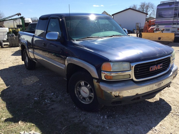 2000-gmc-1500-image-2