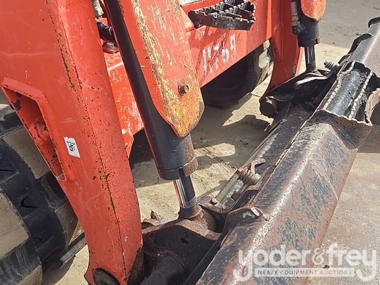 2021-kubota-svl75-2-image-32