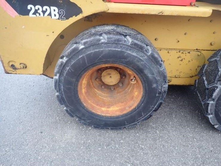 2010-caterpillar-232b-image-53