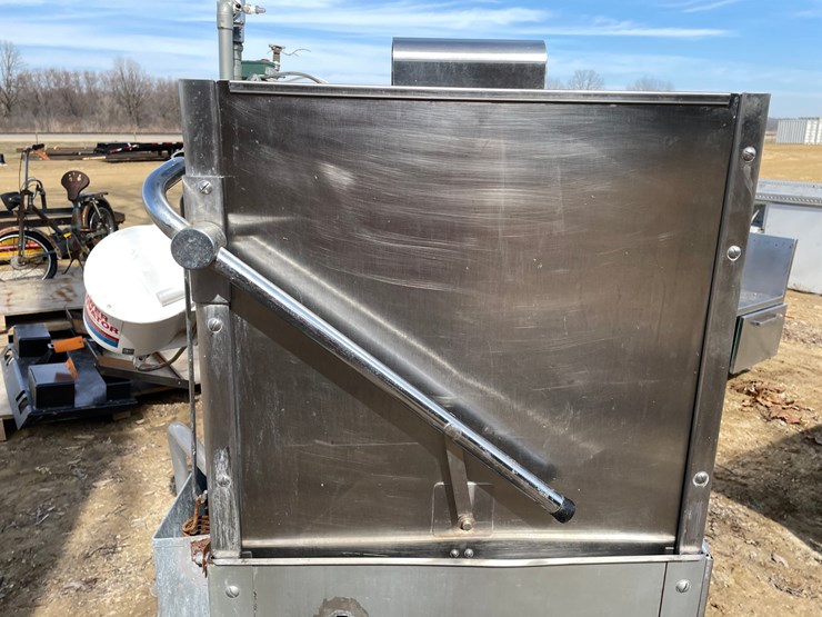 #3975-•-hobart-commercial-dish-washer-image-16