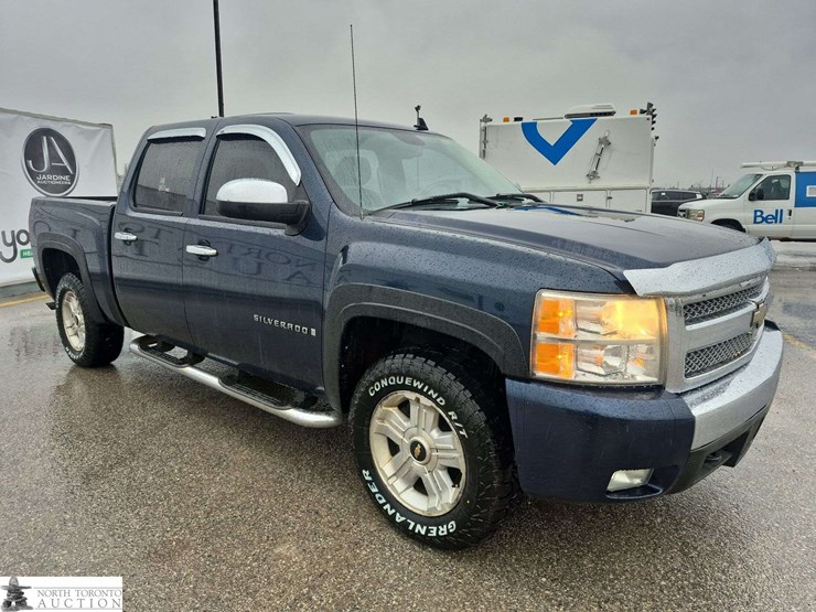2008-chevrolet-silverado-1500-image-3