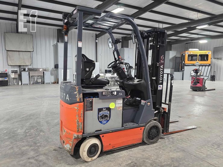 toyota-8fbc18u-image-3