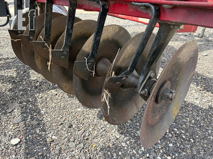 case-ih-3900dh-image-10