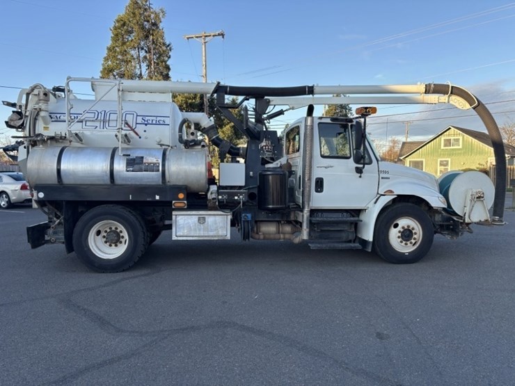 2009-vactor-2100-image-5