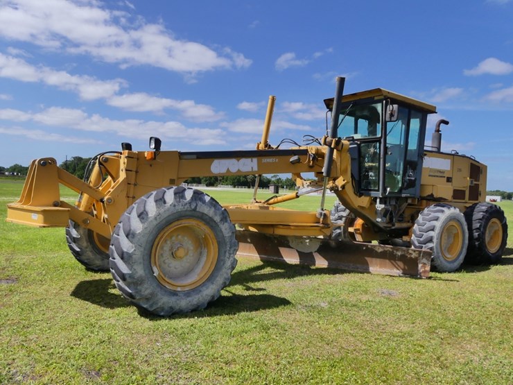 deere-670ch-image-1