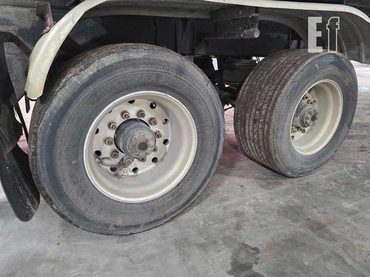 1992-ibex-6218-image-19