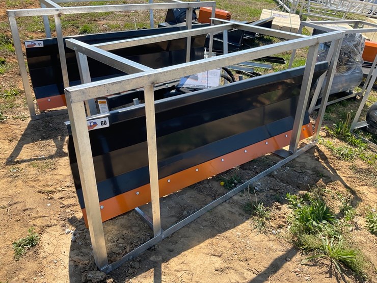 #60-•-unused-wolverine-84in-skid-steer-dozer-blade-image-1