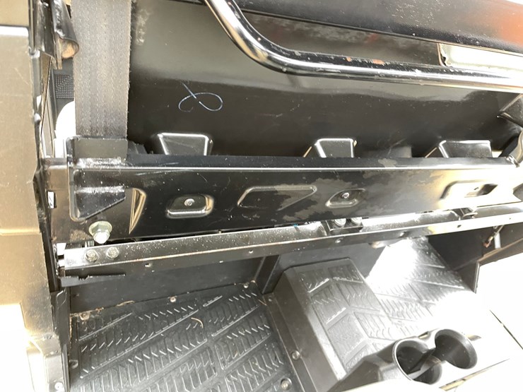 #600-•-2020-polaris-gravely-atlas-jsv-job-site-crew-cab-utv-(sells-with-bill-of-sale-only)-image-29