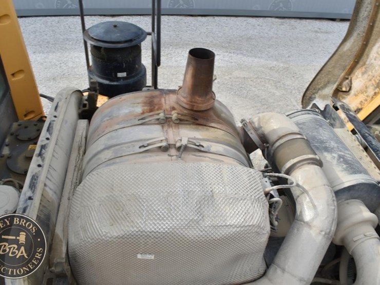 2015-volvo-l150h-image-60