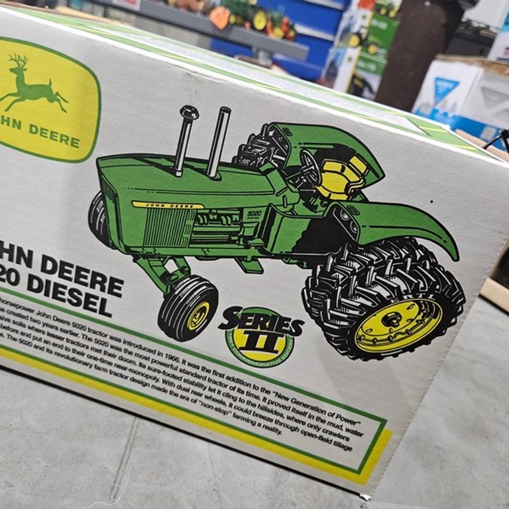 #975 • John Deere 5020 Diesel Series II Toy Tractor