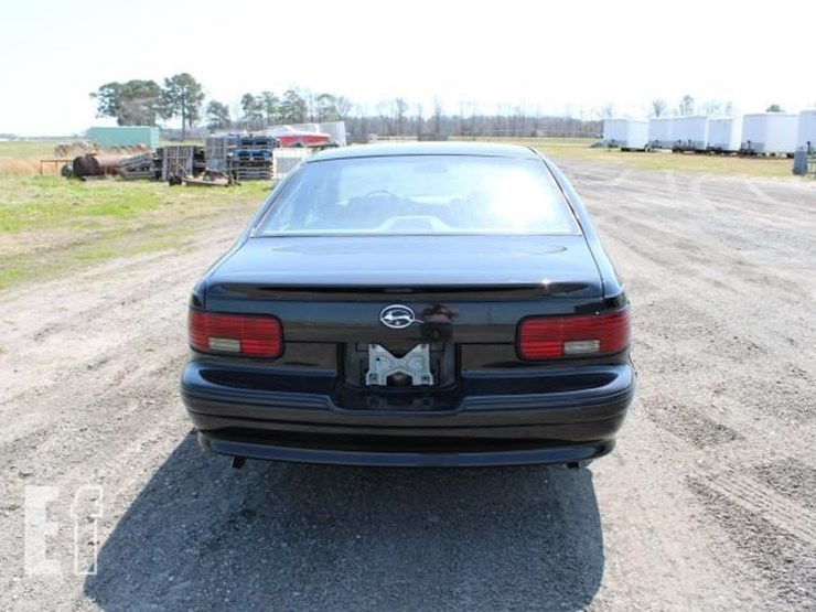 1995-chevrolet-impala-image-17