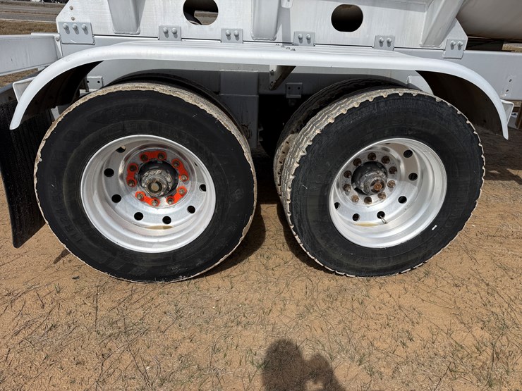 2007-heil-trailer-image-13