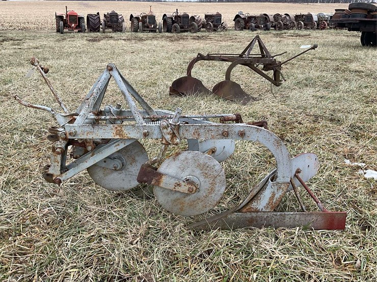 two-bottom-fordson-plow-image-6