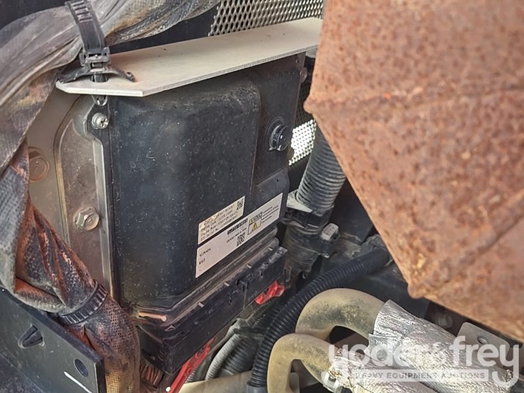 2020-kubota-svl65-2-image-54