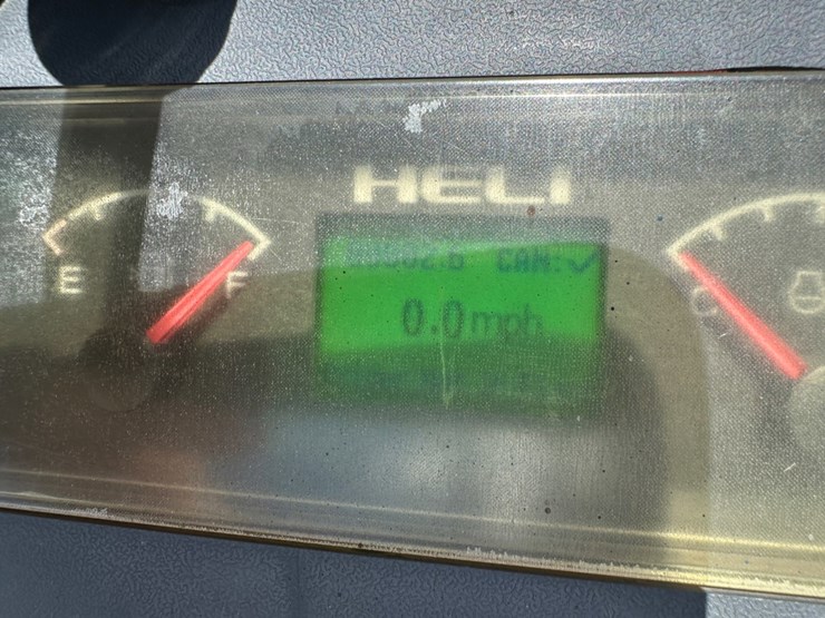 heli-5k-forklift-image-10