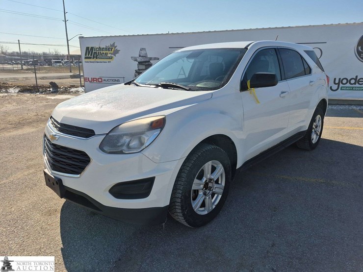 2016-chevrolet-equinox-ls-image-1