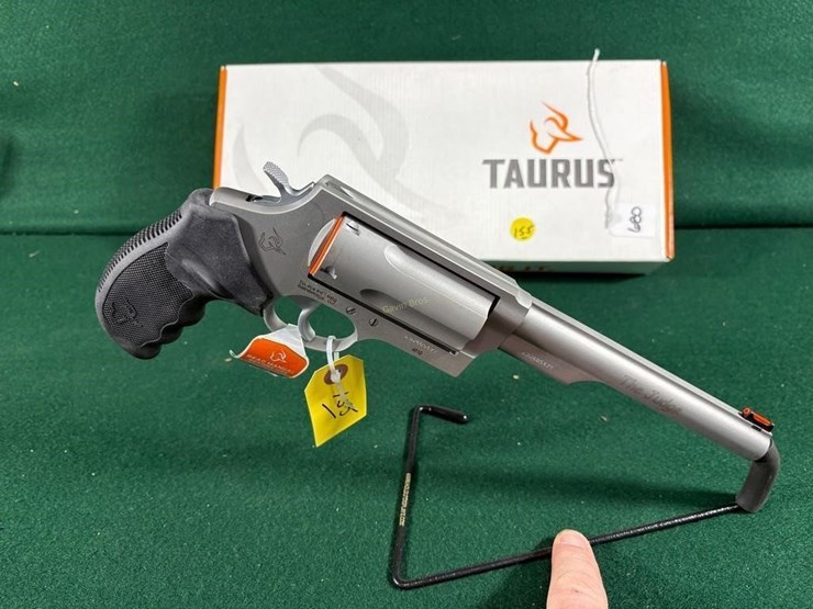 taurus-"the-judge"-45colt/410-ga-revolver-image-1
