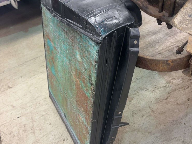 1935-ford-wrecker-image-90