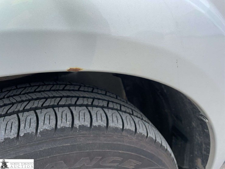 2011-dodge-journey-image-24