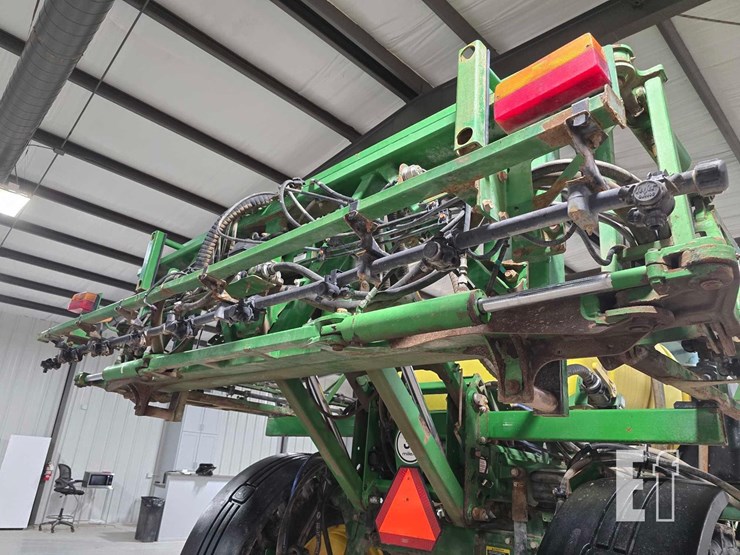 2011-john-deere-4630-image-28