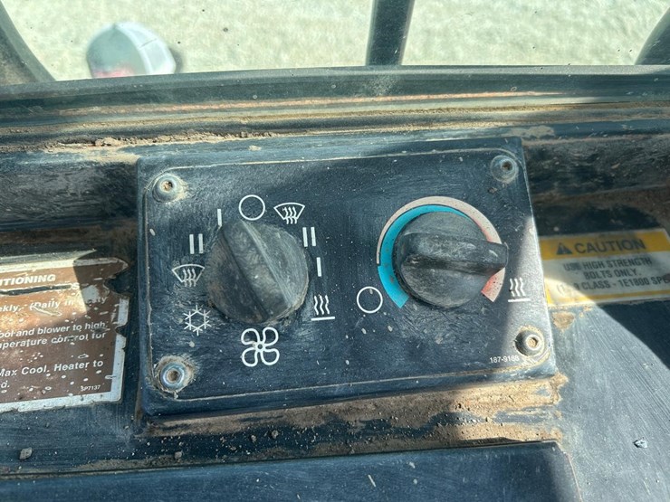 caterpillar-963c-image-26