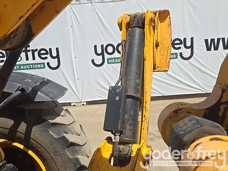 2018-jcb-512-56-image-24