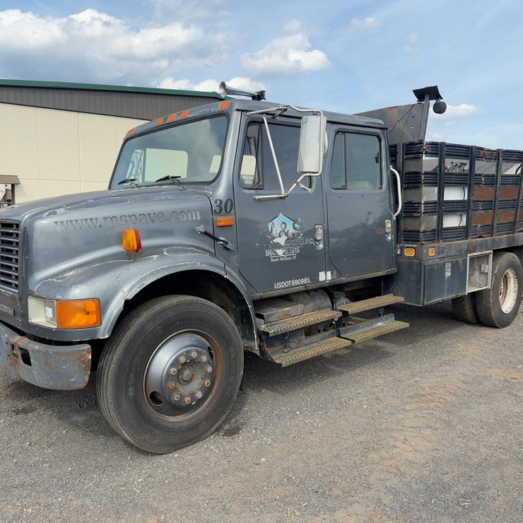1992 INTERNATIONAL 4700