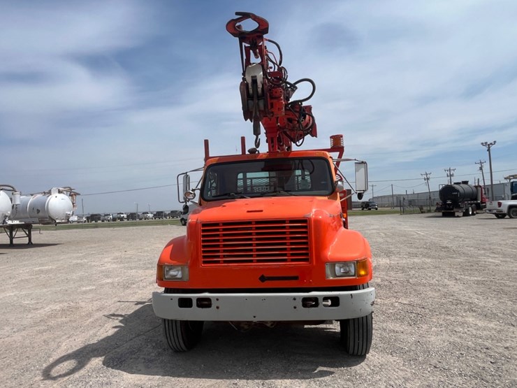 1999-international-4900-image-2