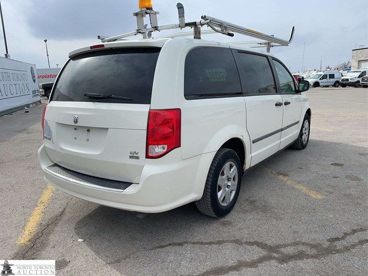 2012-ram-c/v-image-5