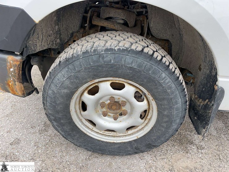 2014-ford-f150-image-26