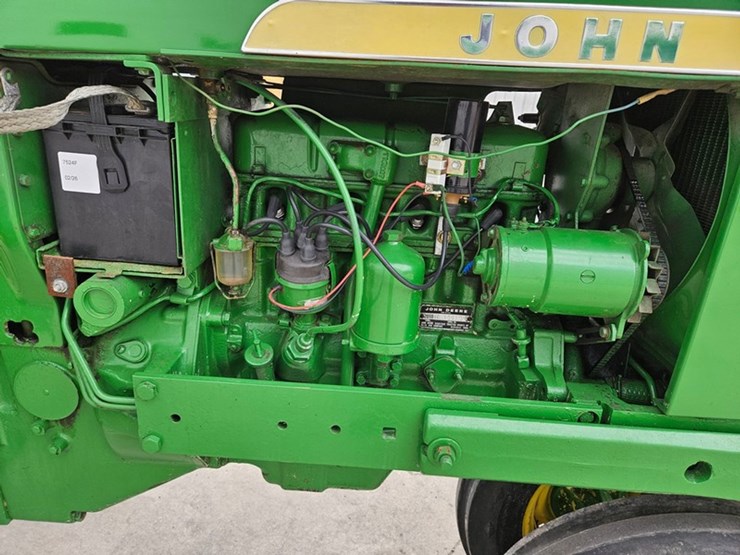 1961-john-deere-2010-image-14