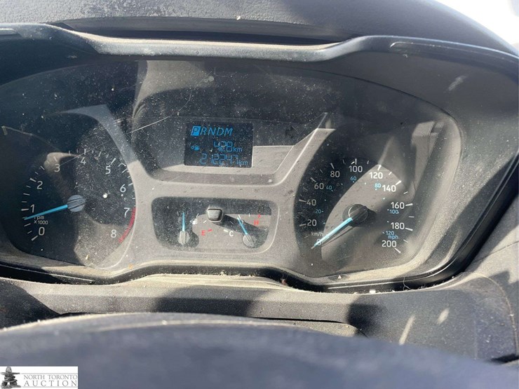 2016-ford-transit-image-12