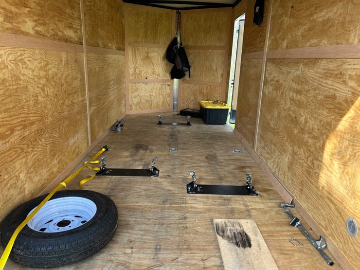 #31747-•-2023-homesteader-enclosed-trailer-image-24