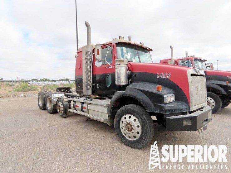 2011-western-star-4900-image-2