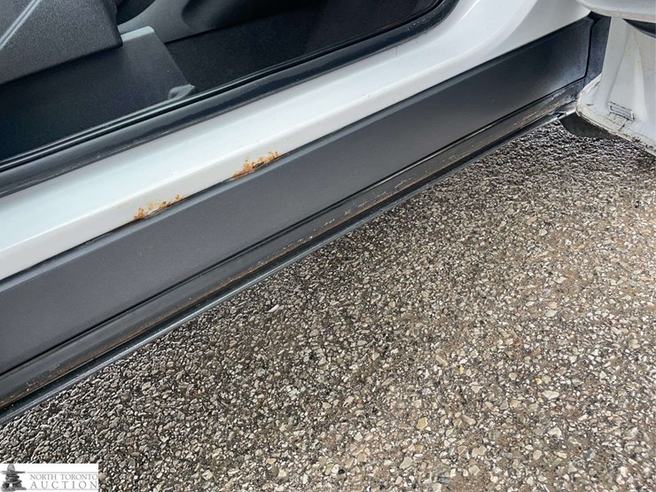 2014-ford-escape-image-29