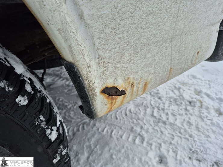 2005-gmc-1500-image-25