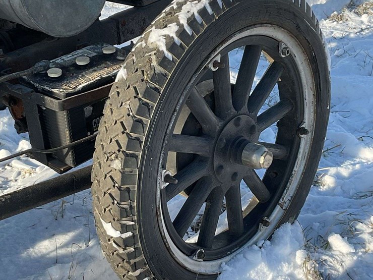 homemade-model-t-tractor-image-24