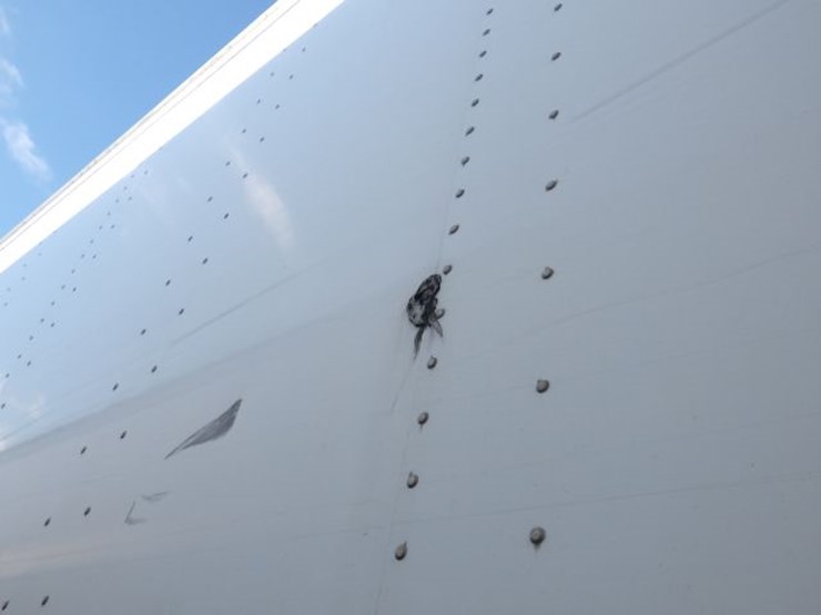 2018-strick-van-image-5