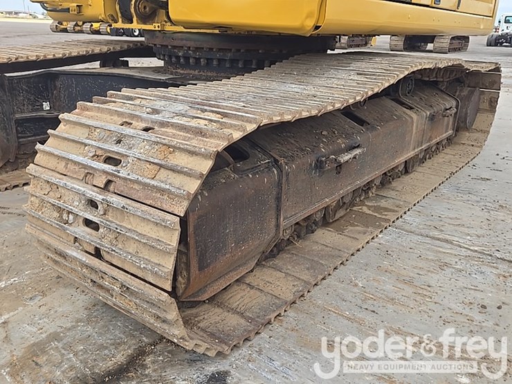 2019-caterpillar-336-image-10