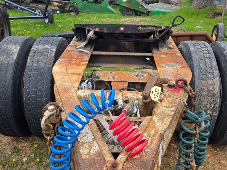 fruehauf-trailer-image-13