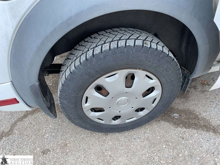 2012-ford-transit-connect-image-24