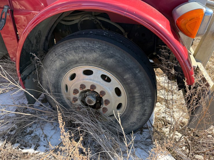 2007-peterbilt-379-image-4